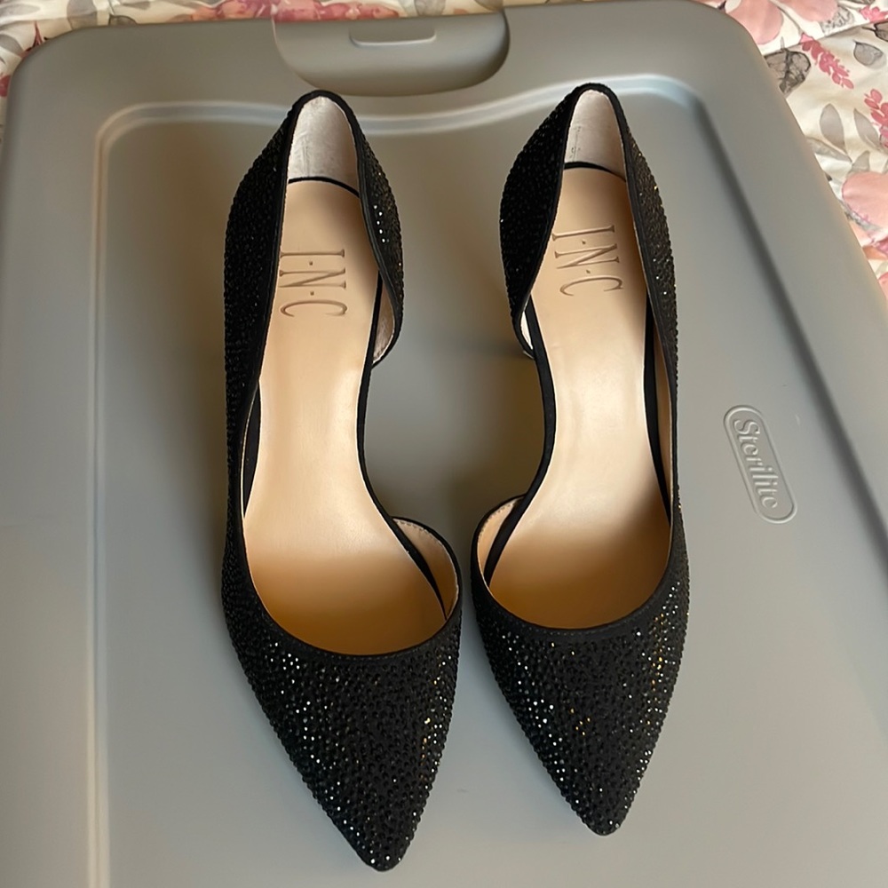 High heels shoes